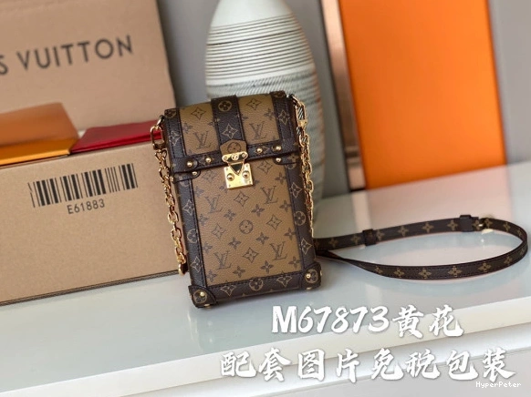 VERTICAL VUITTON TRUNK POCHETTE LOUIS 0711